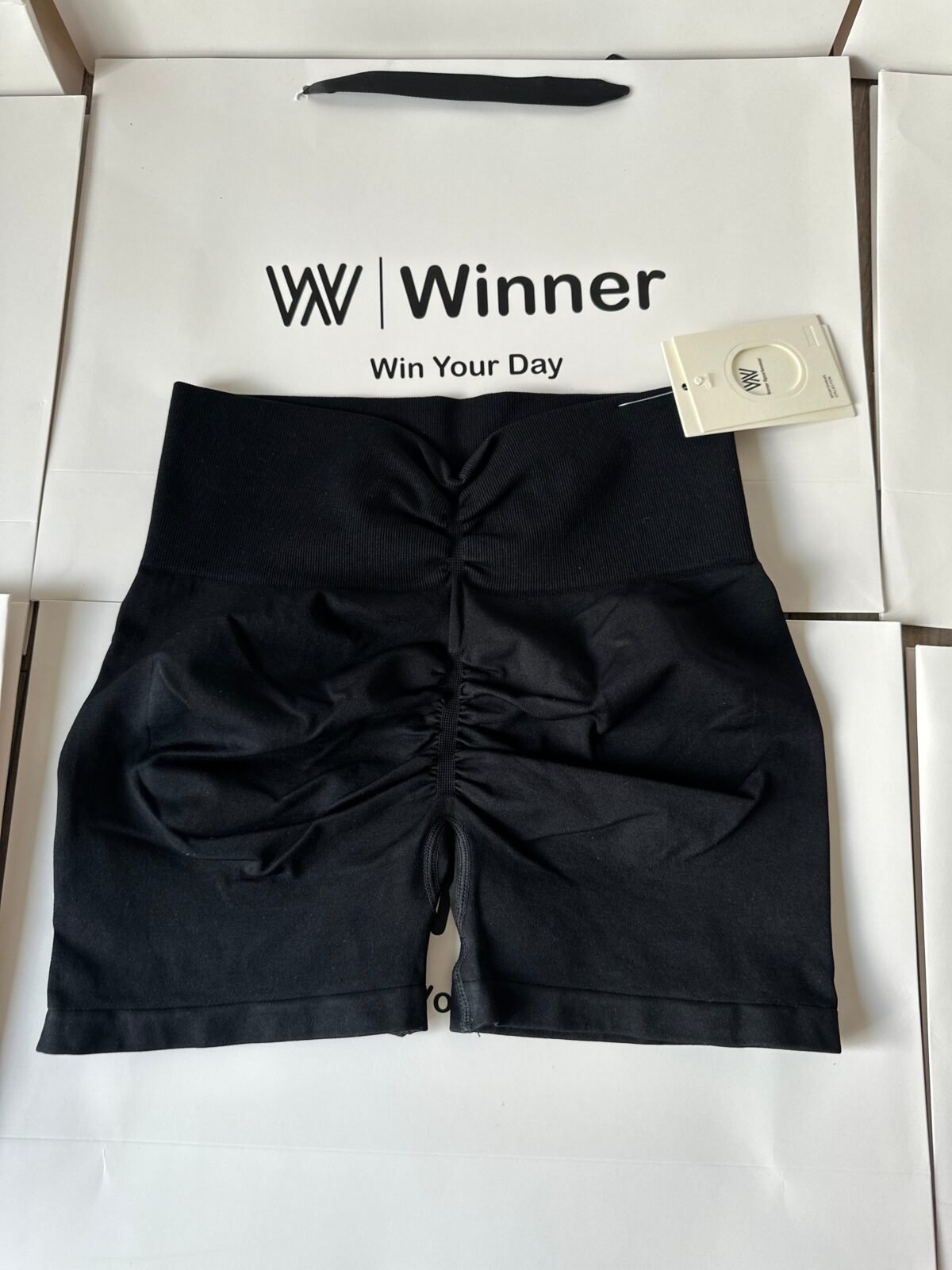 V back short