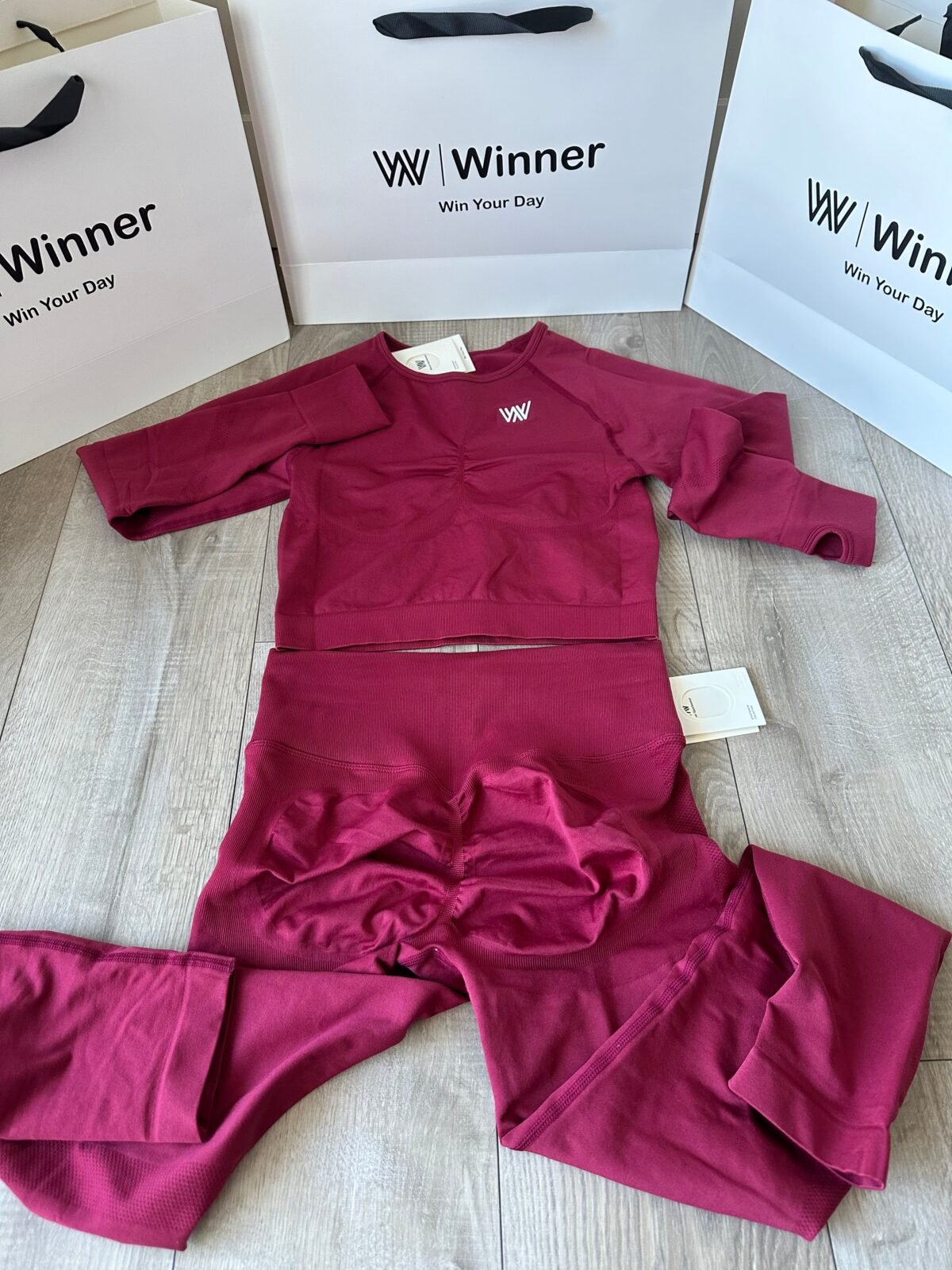Long-sleeve set