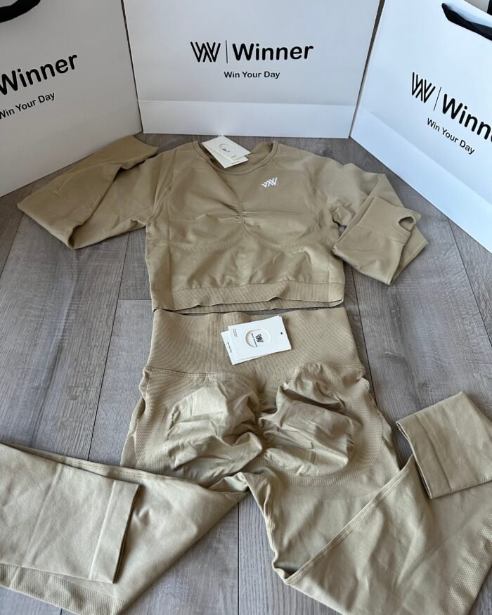 Long-sleeve set