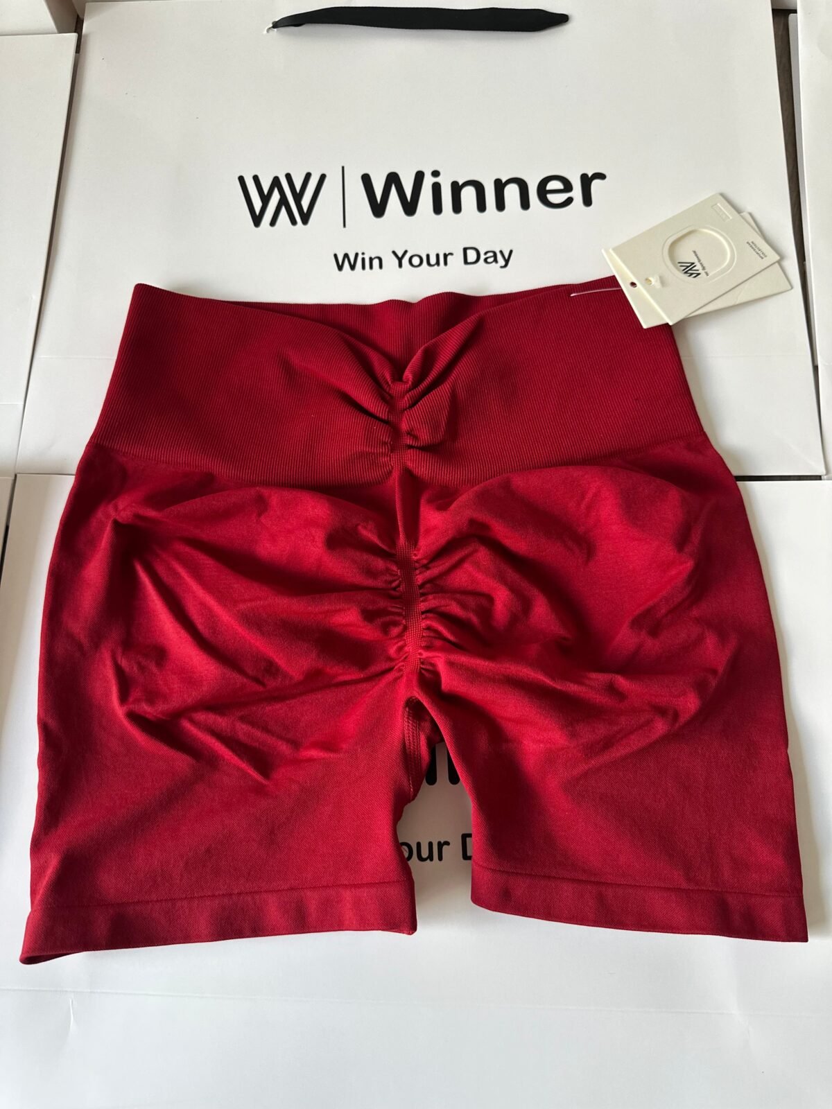 V back short