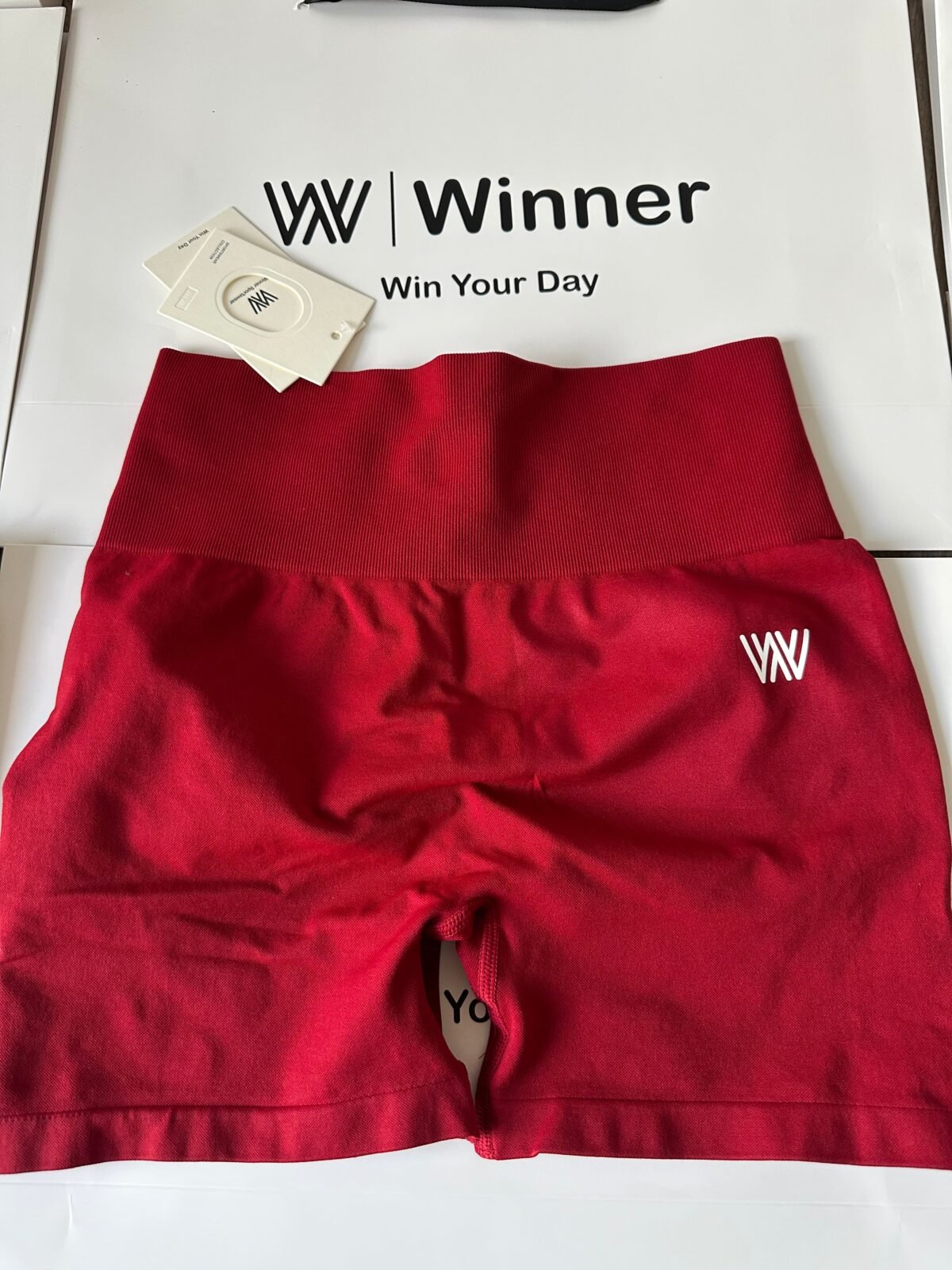 V back short